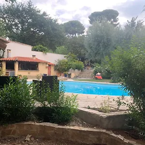 loustaou-marseille.fr-provencehotel.com/